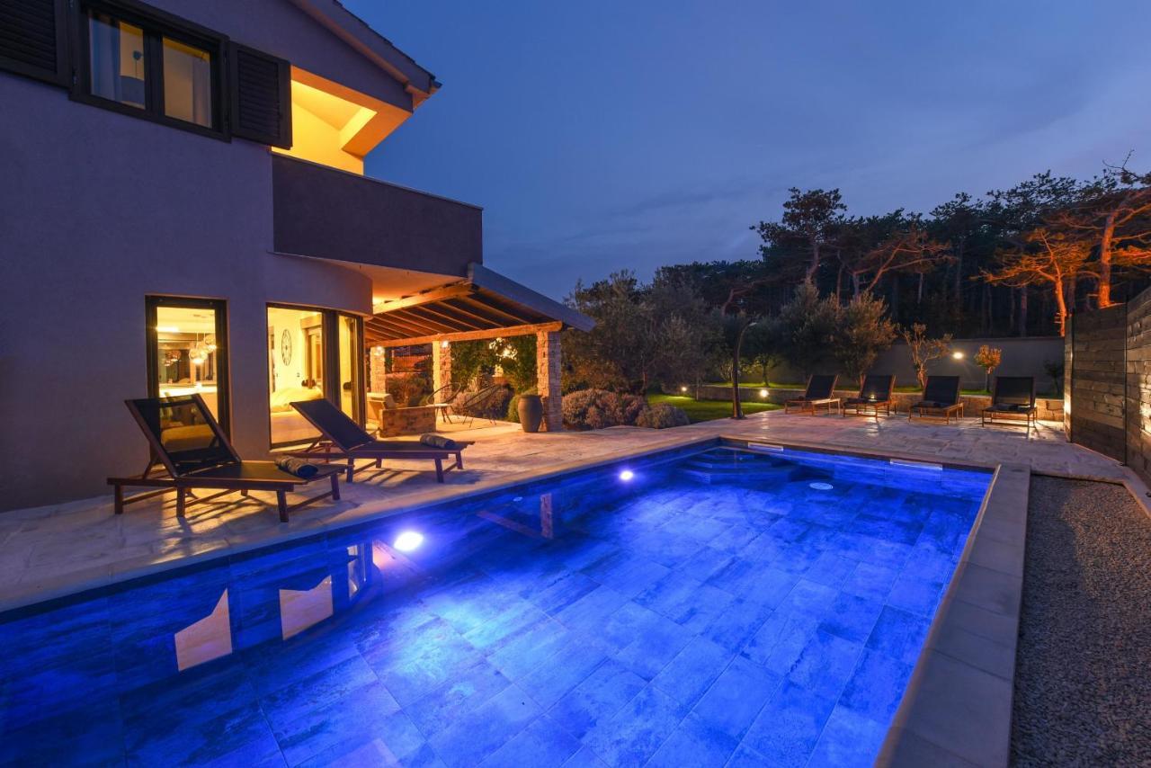 Villa Trabakul Zadarvillas Razanac Exterior photo