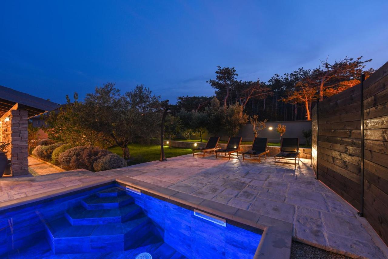 Villa Trabakul Zadarvillas Razanac Exterior photo